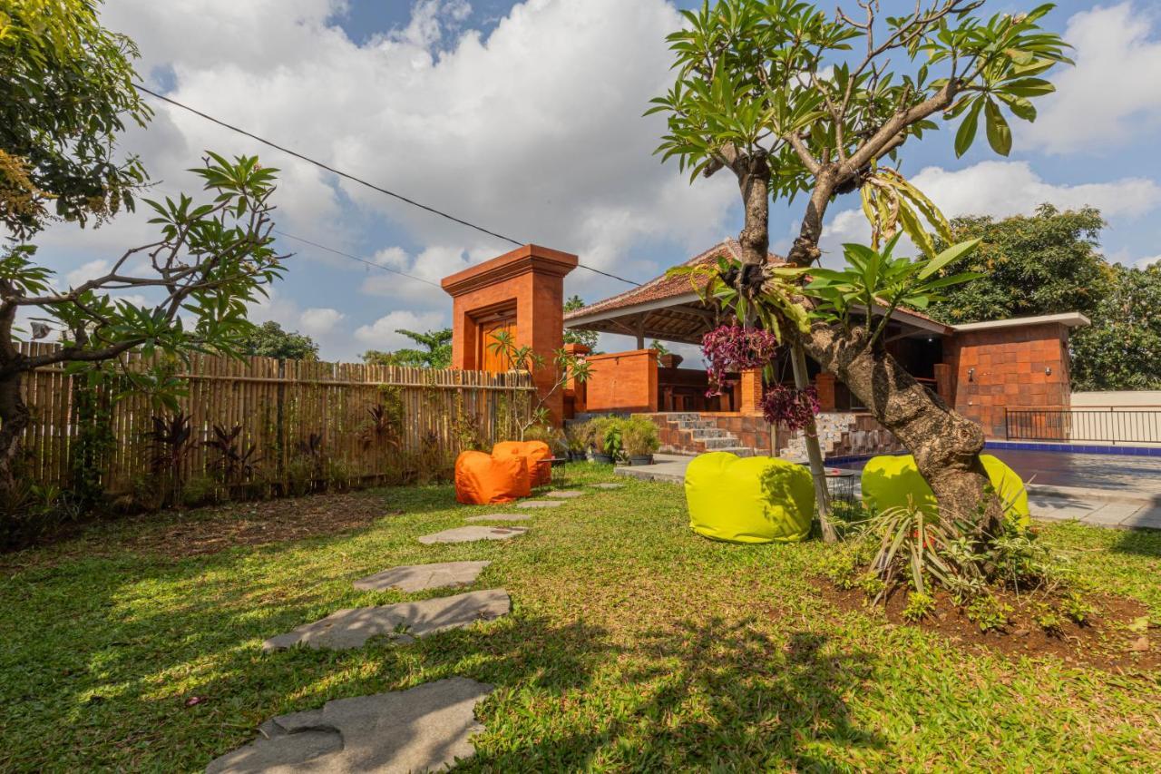 Candra Loka Studio & Apartment By The Loka Kerobokan Kültér fotó