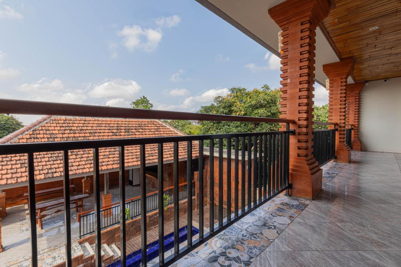 Candra Loka Studio & Apartment By The Loka Kerobokan Kültér fotó
